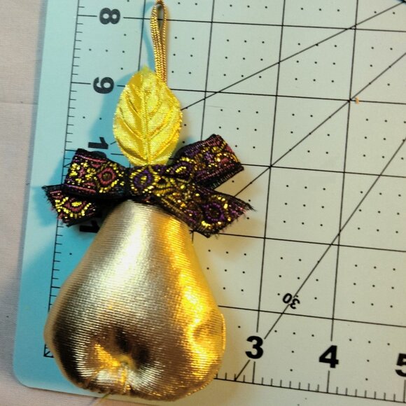 Gold Pear Christmas Ornament Victorian Brocade Bow Fabric Lame - Picture 3 of 4